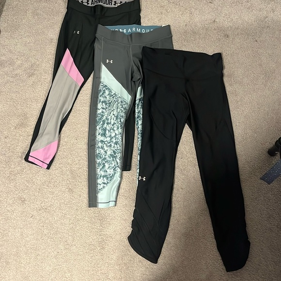 Under Armour Pants - 7 Under Armour Compression Capri LOT